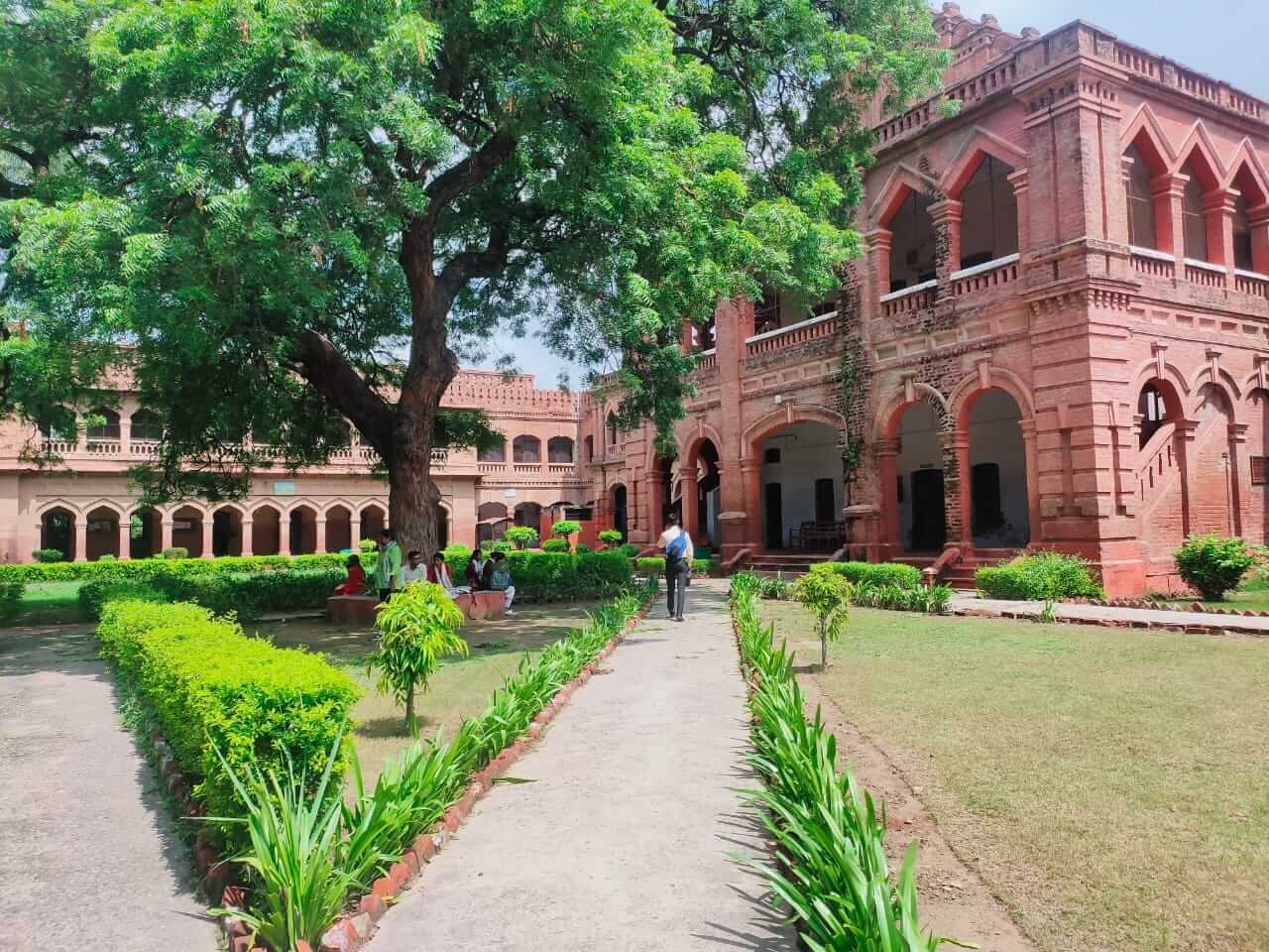 Micro Heat Islands and Climate Vulnerability in Agra